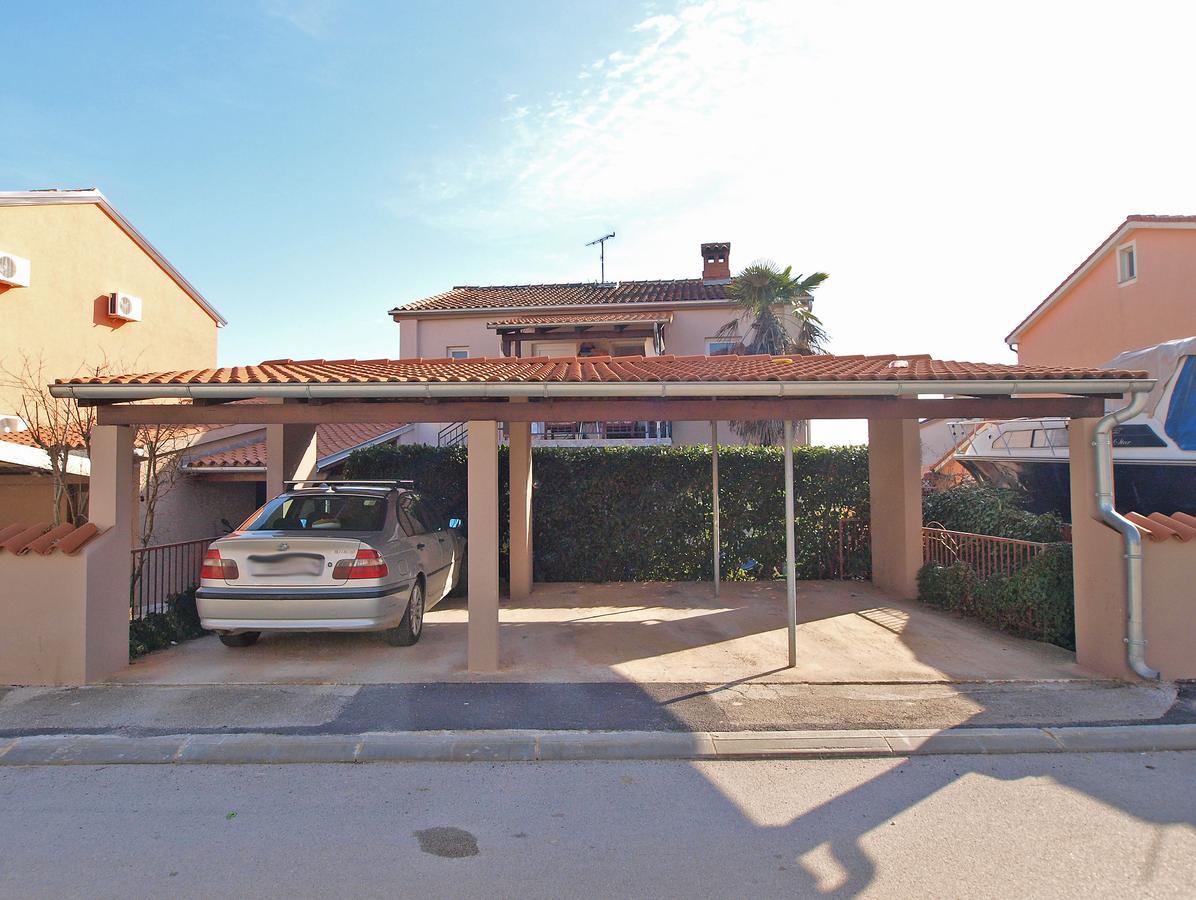 Apartment Mitar 1271 Fažana Exterior foto
